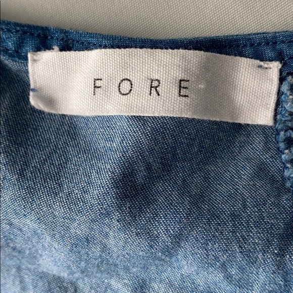 SOLD ❌ Backless Denim Crop Tank - Picture 5 of 7